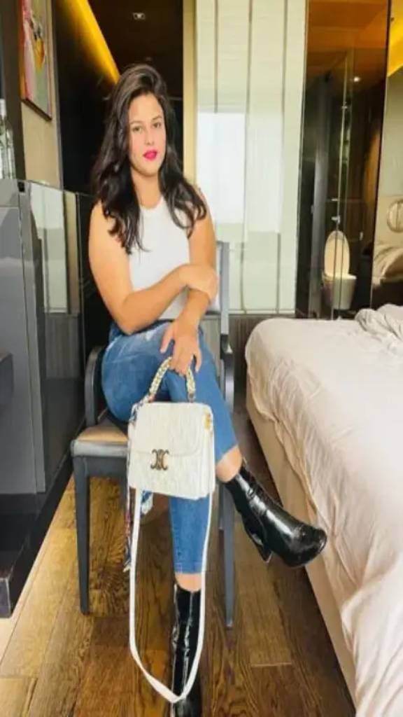 Sunder Nagar call girl service